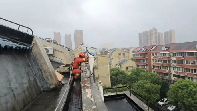 台风诉求，38小时近12000件！积水、漏水、交通……上海如何应对
