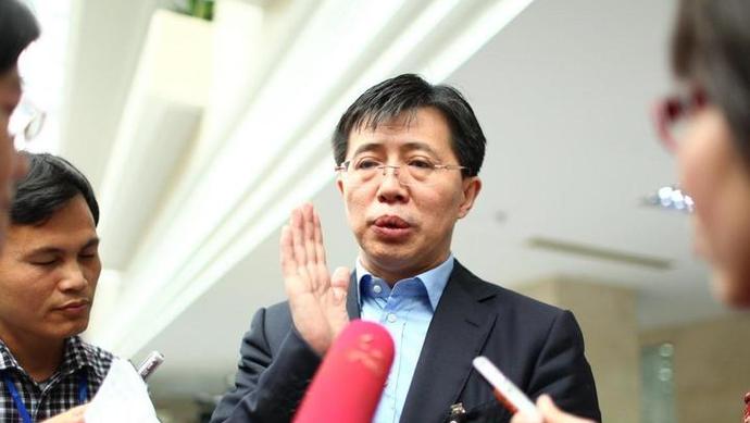 冀文林被双开 秘书帮悉沦陷