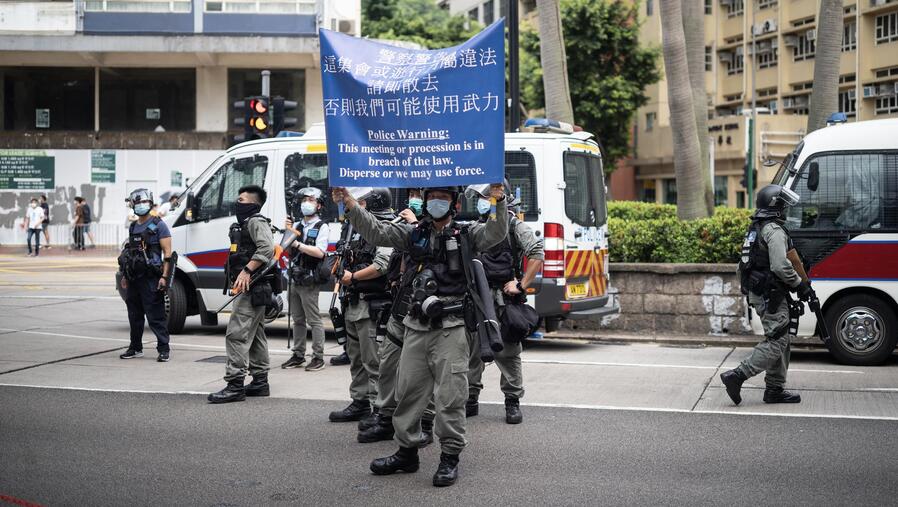 中国青年网络活动观察：多少青年被黎智英推进牢狱！”梁振英：《苹果日报》是香港新闻界之耻