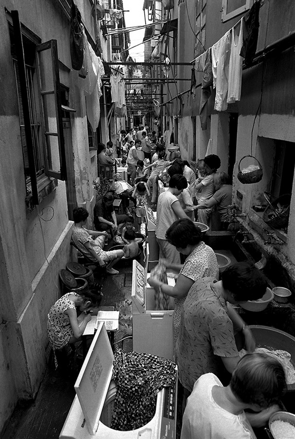 拍了30多年弄堂他的作品成为很多美国人的第一眼上海