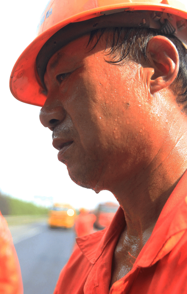 40.3℃,申城再挂红色高温预警,创史上"第三"纪录