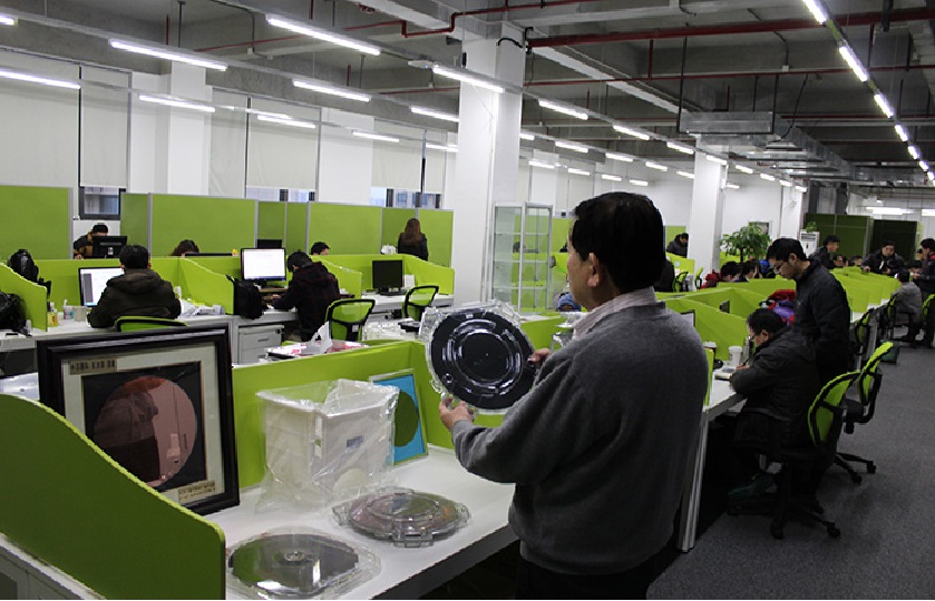 张江国家科学中心打造光剑,新升大硅片突破日