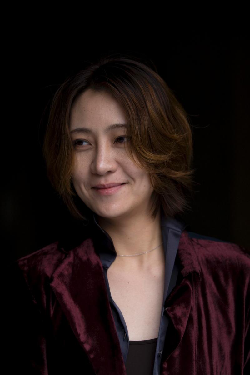 交响情人梦千秋王子原型是她最帅女指挥西本智实带着一手创办的乐团来