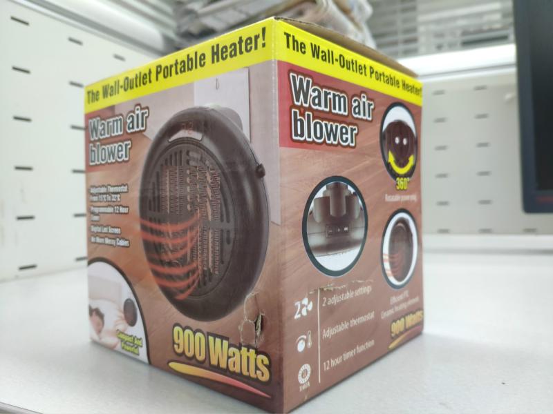 微信广告网红神器圆形暖风机实为三无产品?