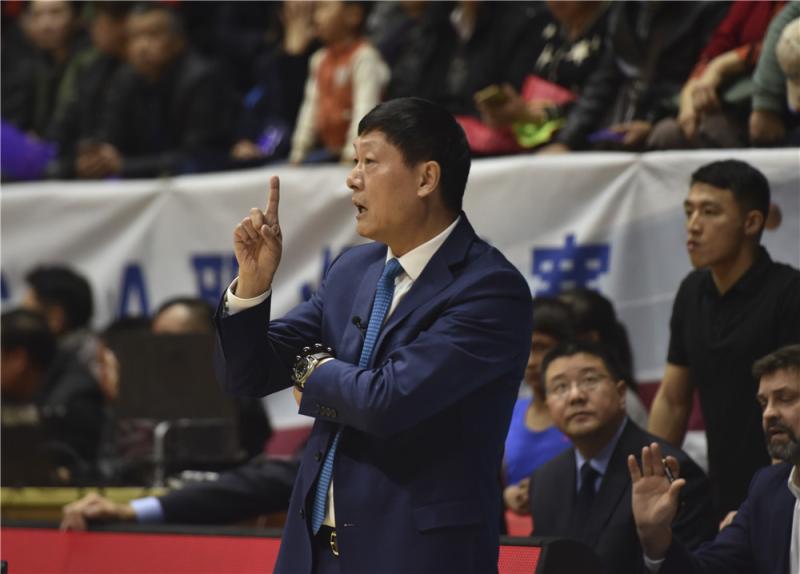 上海男篮压哨进季后赛首轮面对北京,先谢姚主