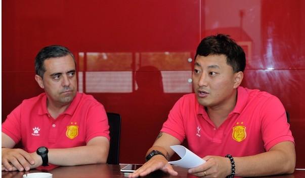 上海嘉定的这家业余足球俱乐部,为啥就敢做拉