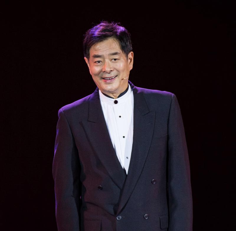 濮存昕童自荣领衔行板如歌秋思朗诵音乐会追求好听更好看