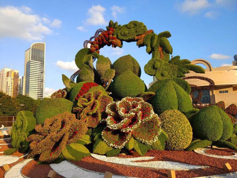 上海用上千万盆彩花喜迎国庆,三座巨型立体花坛今揭开面纱_上观新闻