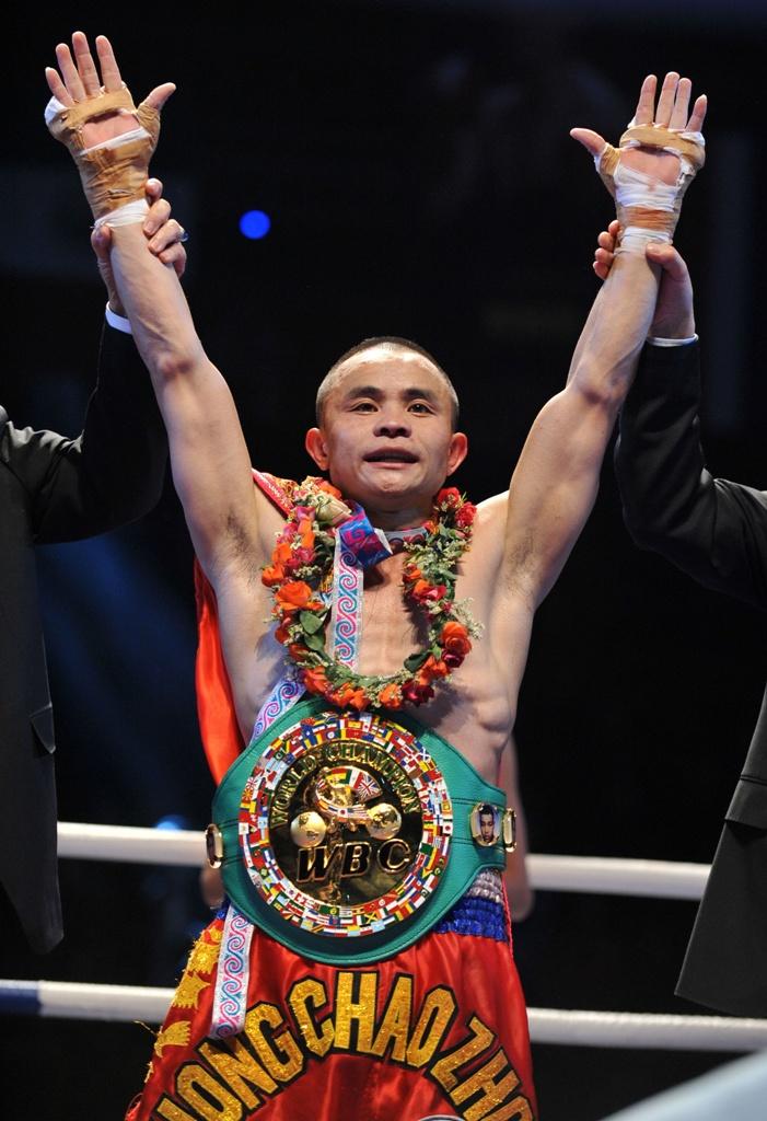 新拳王登基徐灿超越邹市明成为中国拳坛第一人